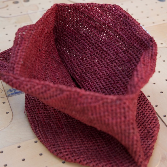 Helen Kaminski 100% Raffia Burgundy Large Woven Tote Bag Made In Madagascar - Picture 7 of 14